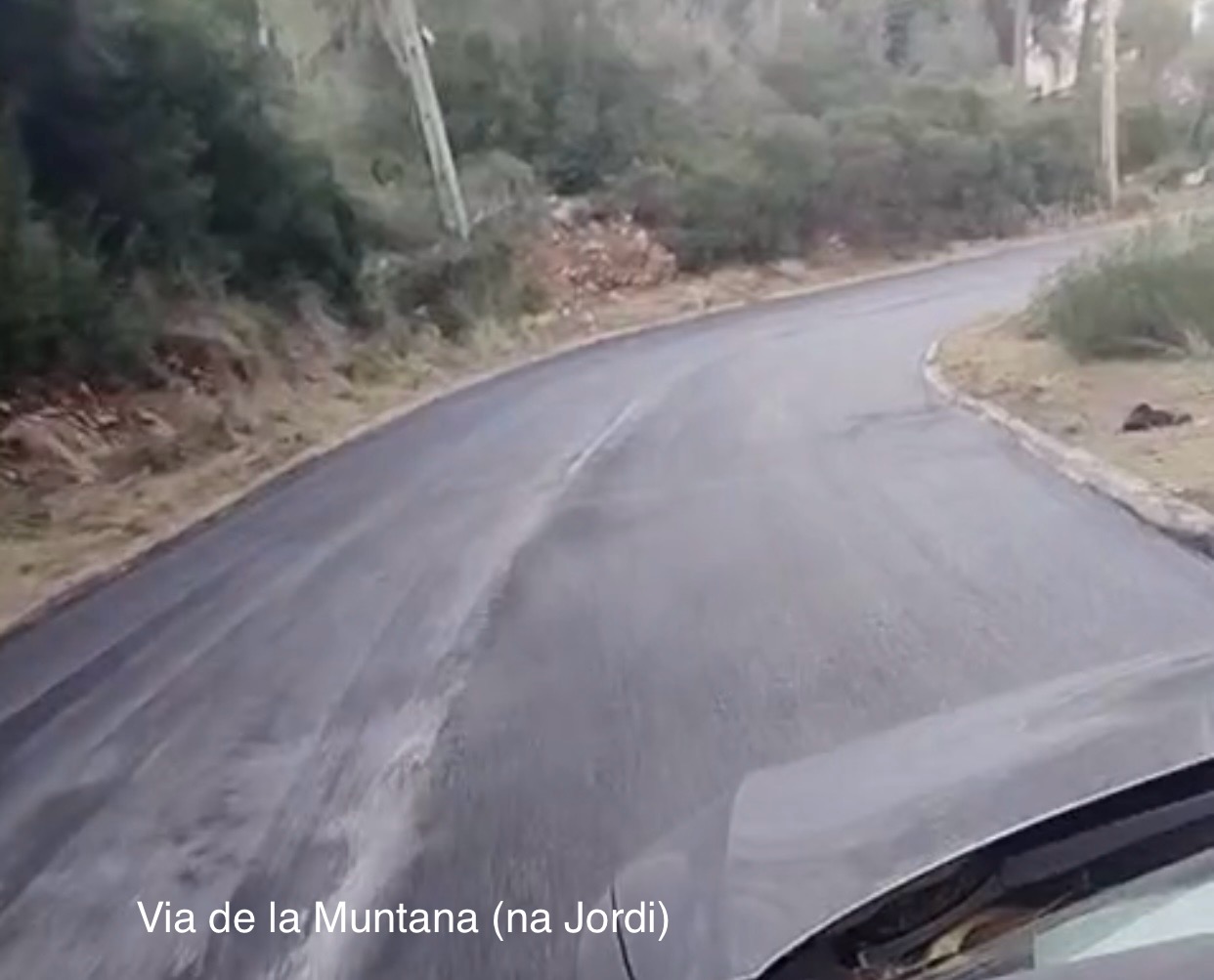 via Muntana komplett asphaltiert (1)