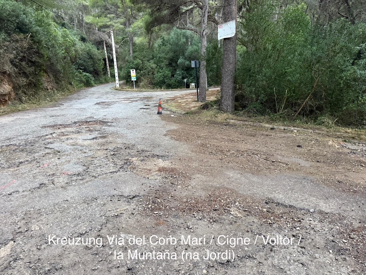 via de Muntana – Müllplatz